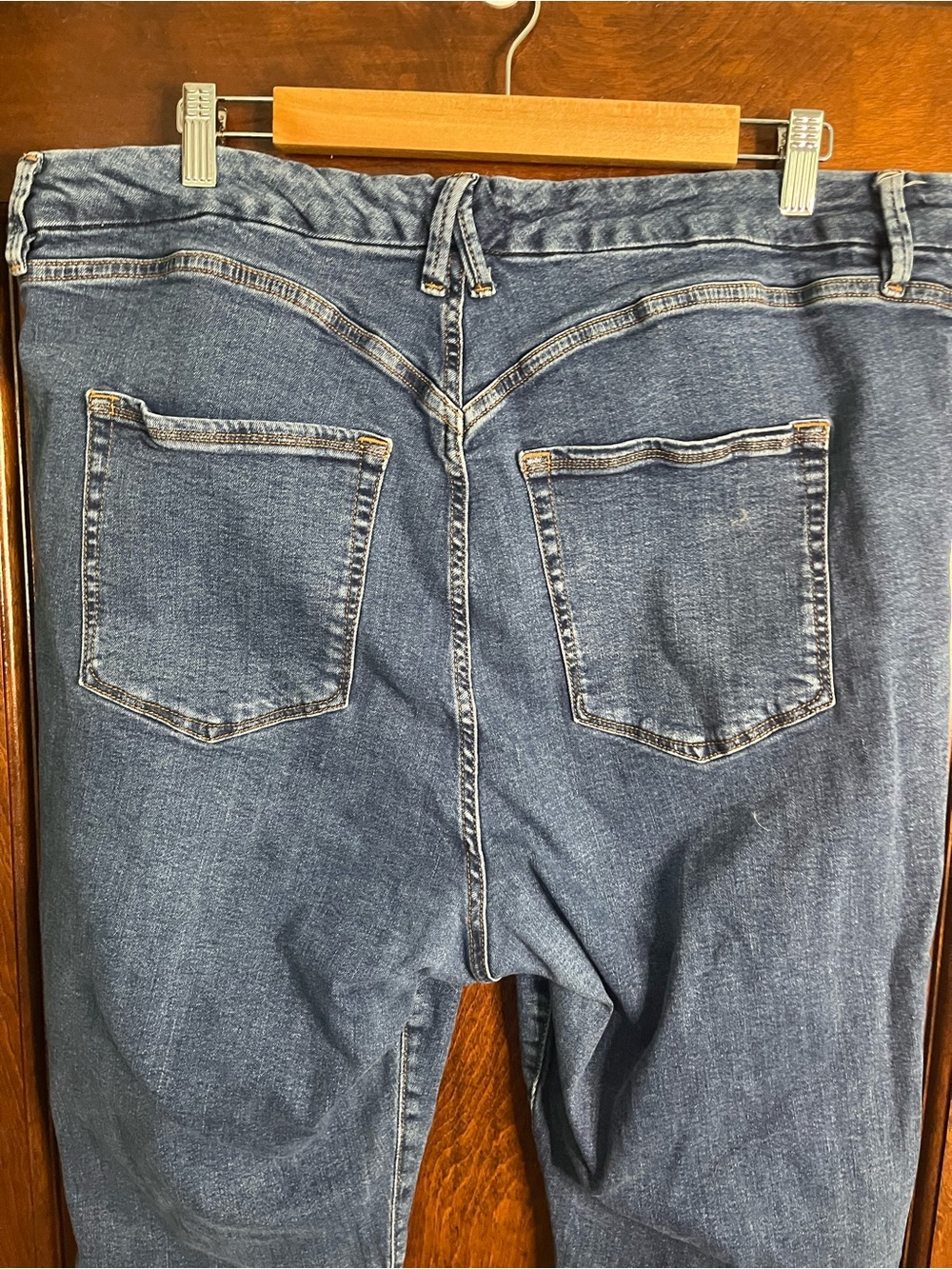 Good American Good Legs Plus Size 22 High Rise Ankle Jeans - Picture 8 of 11
